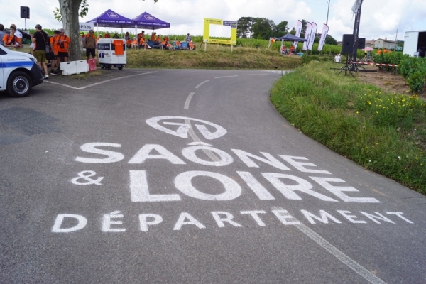 TOUR DE FRANCE - Quand un virage de Saône et Loire devient célèbre 