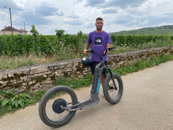 Gros plan sur le Chalonnais Eddy Papillon et Trott’Explore à Beaune 