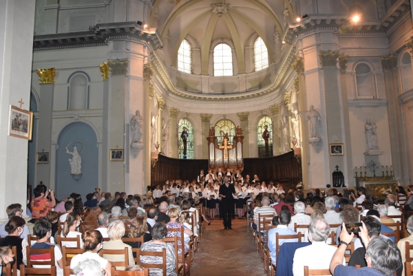 Le concert de la maitrise Saint Charles a tenu toutes ses promesses à l’Eglise Saint-Pierre 