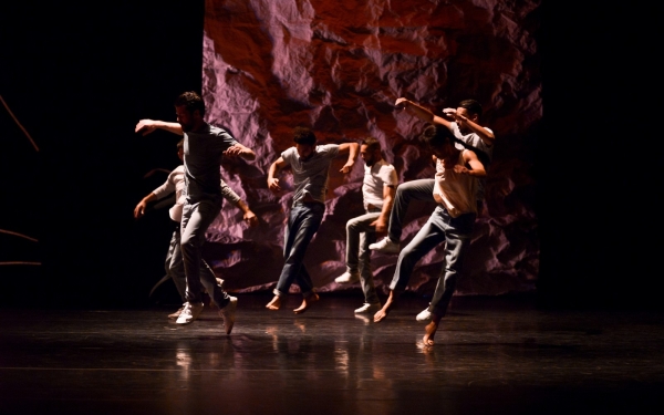 Espace des Arts, Scène nationale Chalon-sur-Saône : 'USURE', chorégraphie Brahim Bouchelaghem