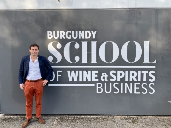 School of Wine & Spirits Business Dijon - À la tête de la SWSB, Édouard Mognetti veut lier excellence académique et besoins de la filière