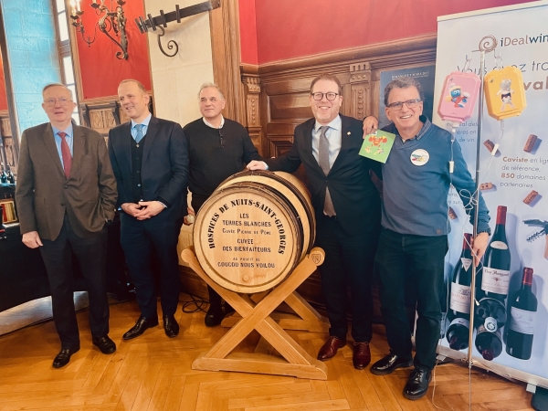 64ᵉ Vente des Vins des Hospices de Nuits-Saint-Georges - Un 1er Cru Les Terres Blanches pour la pièce de charité : un vin blanc exceptionnel au profit des enfants hospitalisés