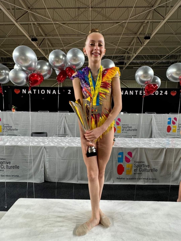 Ambre Bourgeon (Eveil de Gymnatique Rhytmique) remporte le titre national à Nantes