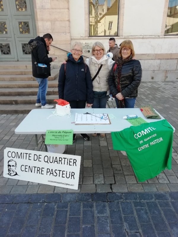 Action de solidarité du Comité de Quartier  du Centre  Pasteur en faveur des personnes âgées 