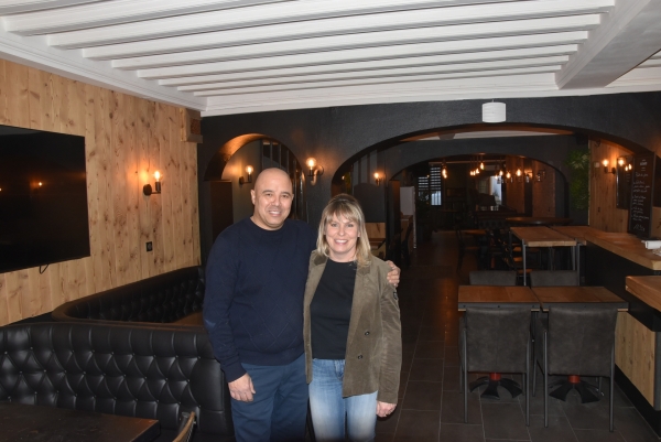 Nouveau à Chalon-sur-Saône : La Brasserie le ‘Saint Pierre’ se dote de nouveaux patrons, d’une nouvelle carte, d’une nouvelle décoration et garde une équipe dynamique … 