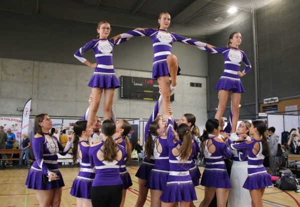 Représentation époustouflante des Rock Cheerleaders de Chalon-sur-Saône !