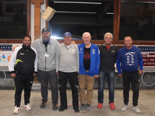 L’équipe Suchaud- Léonardon-Blondet (info-chalon) remporte le Gentleman Pétanque du Bouchon d’Or du concours international de Montreux