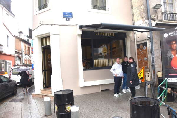 Nouveau commerce à Chalon-sur-Saône : ‘ La friterie’, venez déguster des frites cuites à la graisse de bœuf !   