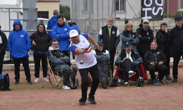 Le Championnat de France de tête-à-tête Masculin et Féminin de l'Association Sportive des Sourds bat son plein