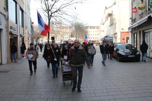 Retour sur la 30ème manifestation anti-passes à Chalon-sur-Saône à l'aune du Convoi de la Liberté