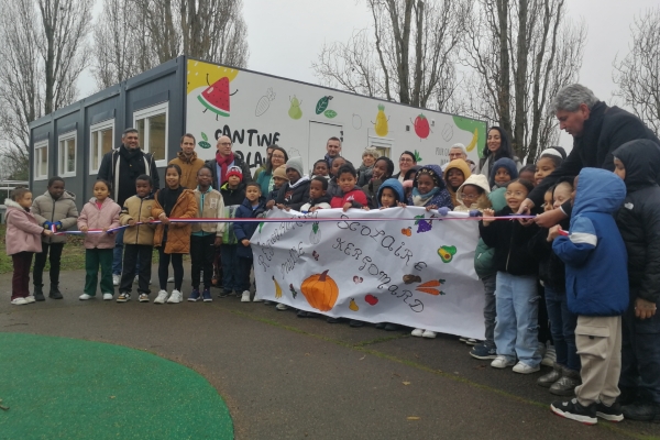 Inauguration du restaurant scolaire de l'école Pauline Kergomard 