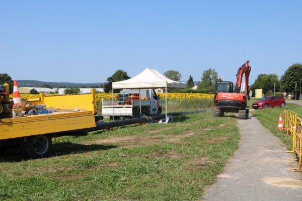 L’interconnexion de réseau d’eau potable entre Châtenoy le Royal et Dracy le Fort est en cours de réalisation le long de la RD978.