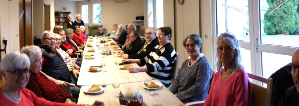 Reines et Rois d’un jour à la galette de la Résidence pour Personnes Agées de Champforgeuil.