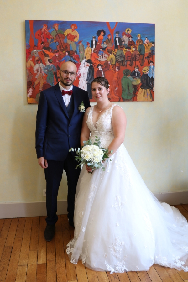 Théo et Marine se sont dit oui pour la vie à la mairie de Châtenoy le Royal.