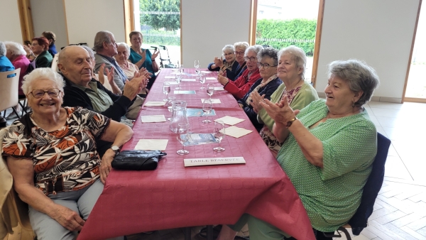 Fête patronale de Saint-Marcel : le traditionnel « Flan des anciens » a clôturé le week-end festif.